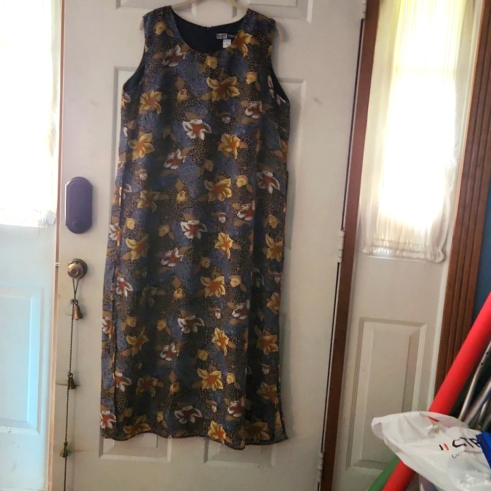 Floral dress